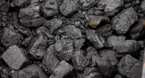 Dodatek węglowy 2022. Kto będzie mógł skorzystać z rządowej pomocy?