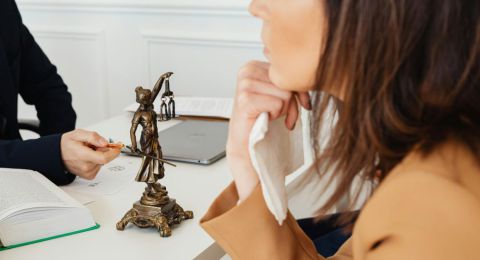 Dokumenty u notariusza – jak się przygotować i czego unikać przy składaniu wniosków