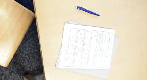 Jak uzyskać ulgę we wpłatach na PFRON? Przewodnik dla pracodawców